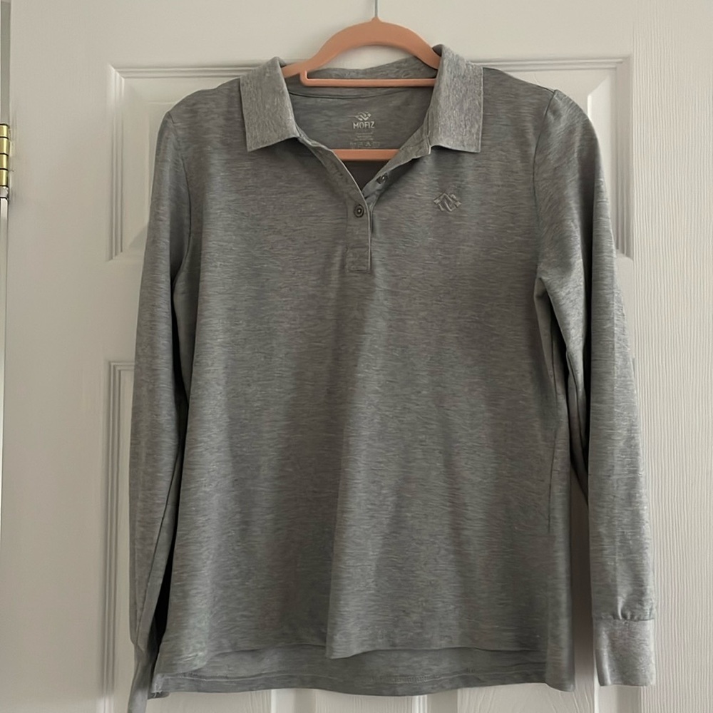 Long sleeve golf shirt